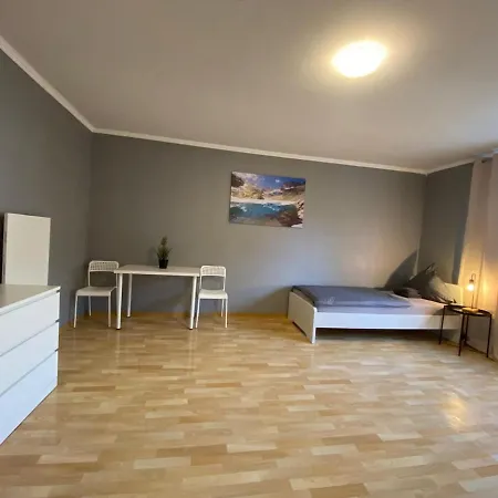Apartamento Schicke Zwei-zimmer Monteurwohnung In